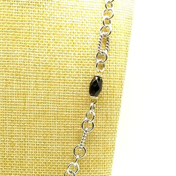 Black Acrylic Faceted Beaded Silver-tone Figaro Chain Necklace - Picture 11 of 15